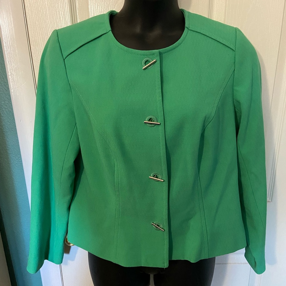 Tailored Lane Bryant spring green toggle front lined blazer size 14/14W